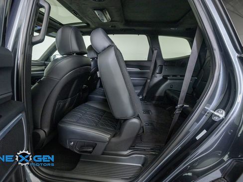 Used 2024 Kia Telluride SX Prestige X-Line AWD/4WD image 28
