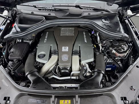 Used 2018 Mercedes-Benz GLS 63 AMG 4MATIC image 32