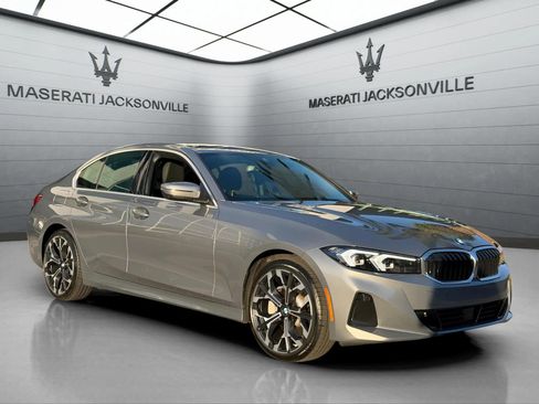 Used 2025 BMW 330i Sedan image 10