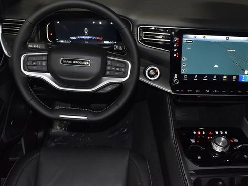 New 2026 Jeep Grand Wagoneer 4WD image 13