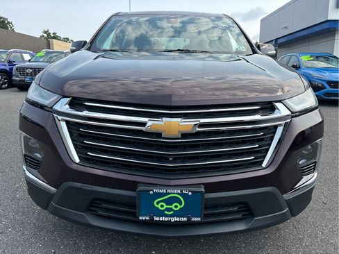 Certified 2023 Chevrolet Traverse LT w/ LT Premium Package AWD/4WD image 4