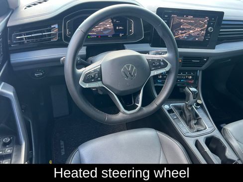 Used 2025 Volkswagen Jetta SEL FWD image 15