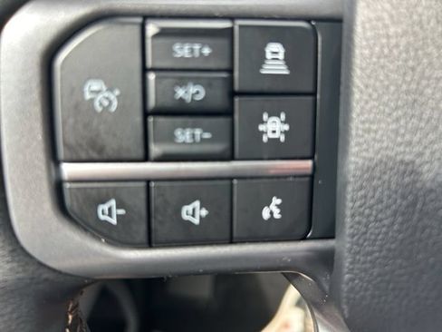 Used 2025 Ford F150 Lariat w/ Equipment Group 501A Mid AWD/4WD image 24