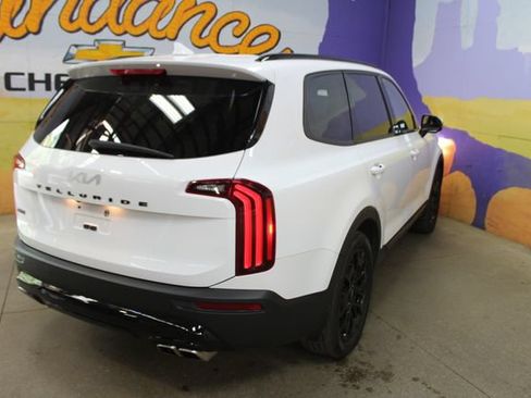 Used 2022 Kia Telluride SX AWD/4WD image 8