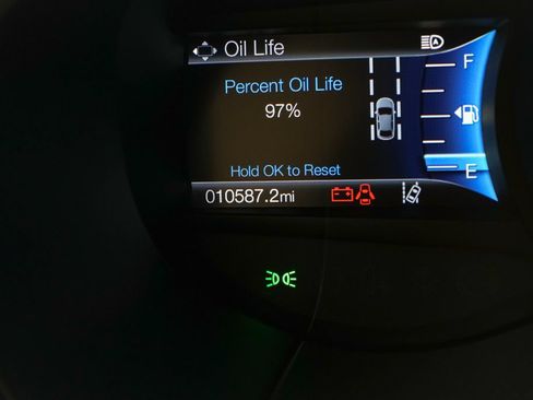 Certified 2024 Ford Edge Titanium AWD/4WD image 17