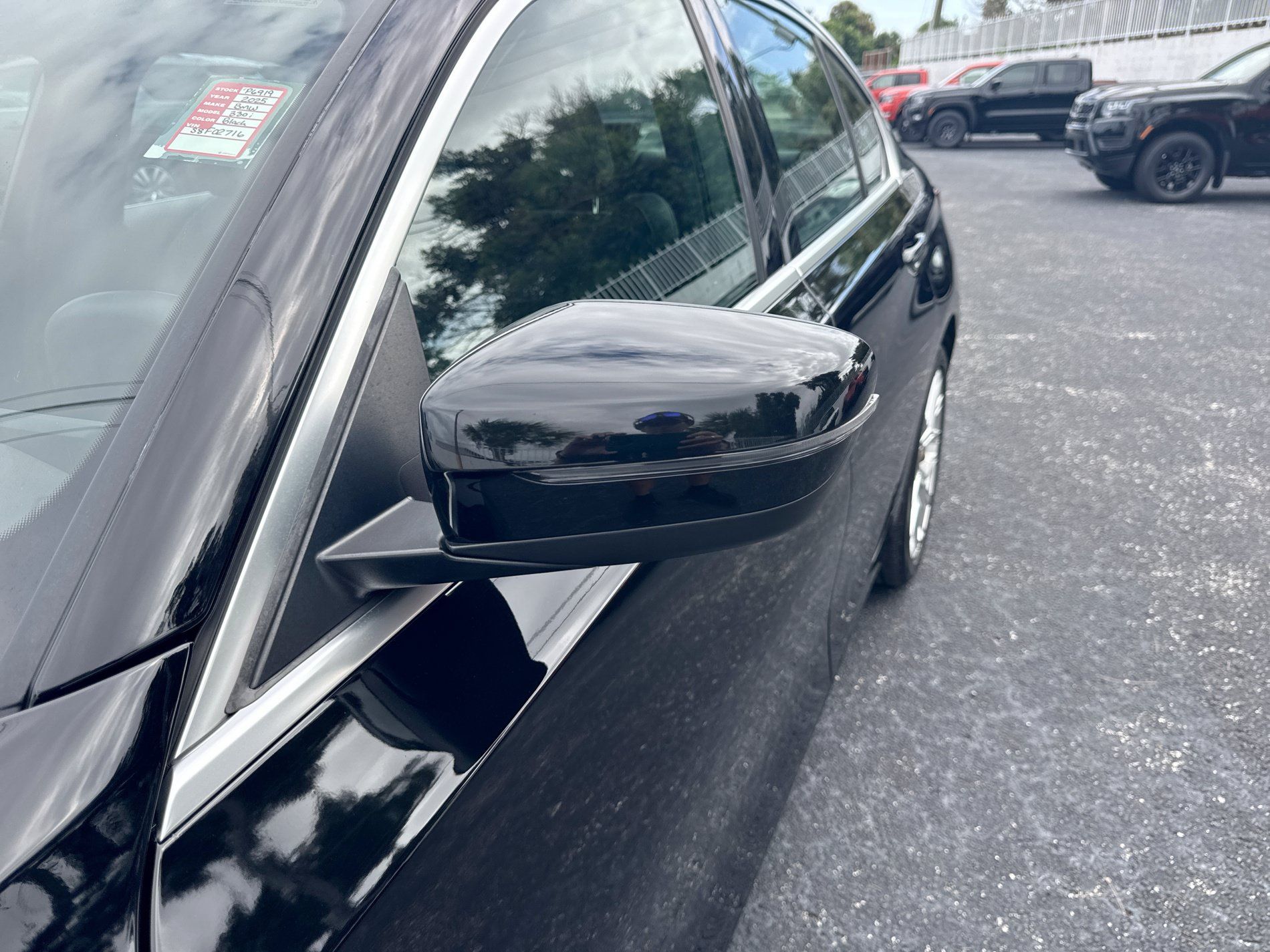 Used 2025 BMW 330i Sedan RWD image 12