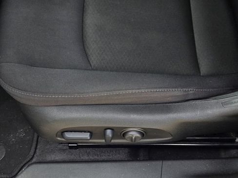 Used 2024 Chevrolet Malibu LT FWD image 34