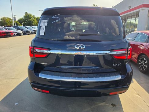 Used 2024 INFINITI QX80 Luxe AWD/4WD image 6