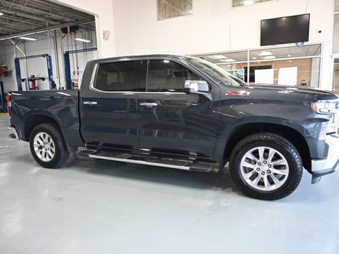 Used 2021 Chevrolet Silverado 1500 LTZ AWD/4WD image 4