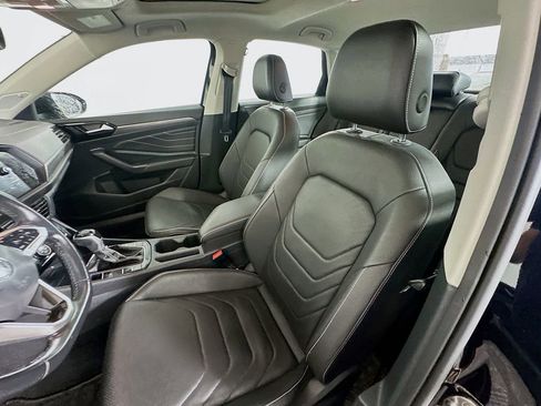 Used 2022 Volkswagen Jetta SEL FWD image 21