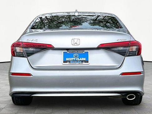 Used 2022 Honda Civic Sport image 7