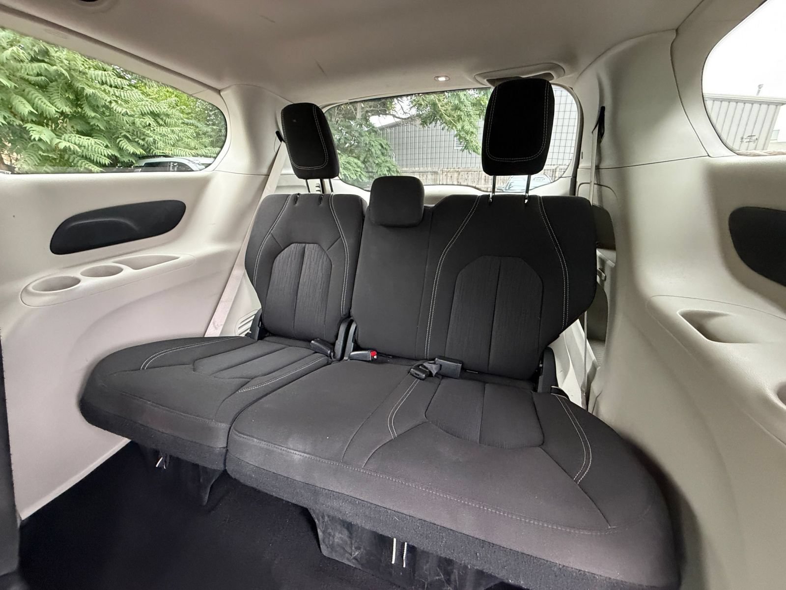 Used 2024 Chrysler Voyager LX FWD image 30