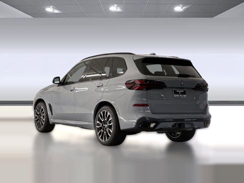 New 2026 BMW X5 xDrive50e w/ M Sport Package image 3