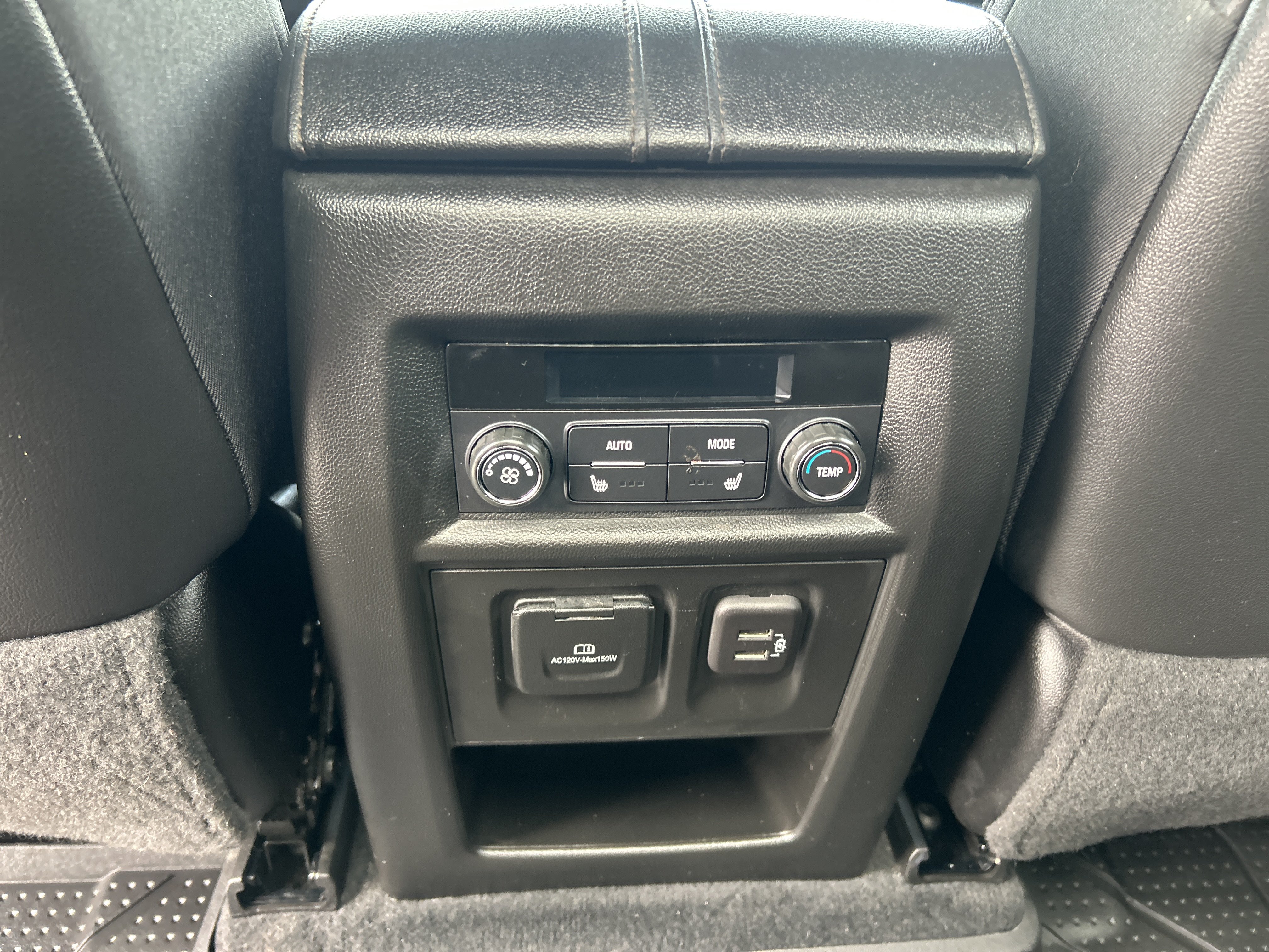 Used 2023 Chevrolet Traverse High Country w/ LPO, Floor Liner Package AWD/4WD image 16