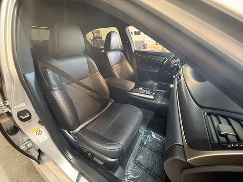 Used 2016 Lexus GS 350 AWD w/ F Sport Package image 33