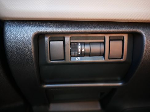 Certified 2026 Subaru Forester Premium AWD/4WD image 29