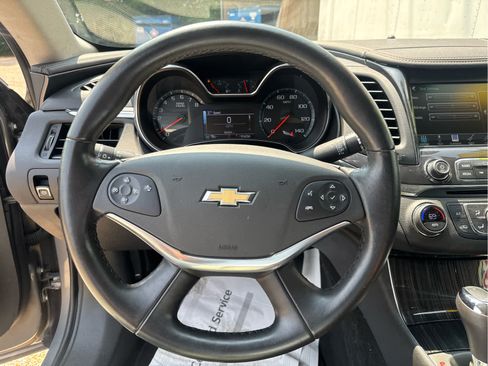 Used 2017 Chevrolet Impala Premier FWD image 26