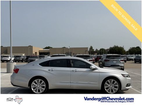 Used 2018 Chevrolet Impala Premier w/ Premier Confidence Package FWD image 3