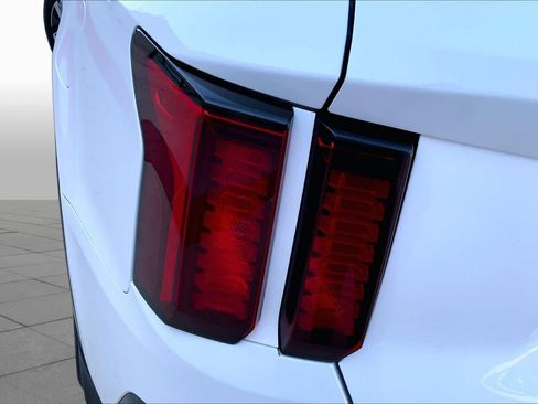 Used 2023 Kia Sorento EX FWD image 28