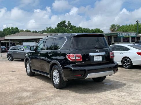Used 2017 Nissan Armada SV w/ Driver Package RWD image 5