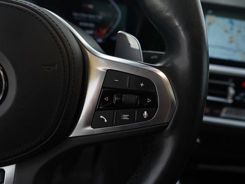 Used 2020 BMW 330i xDrive Sedan w/ Premium Package image 25