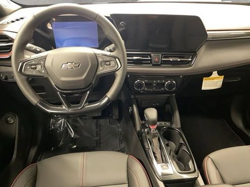 New 2026 Chevrolet TrailBlazer RS w/ Convenience Package AWD/4WD image 17