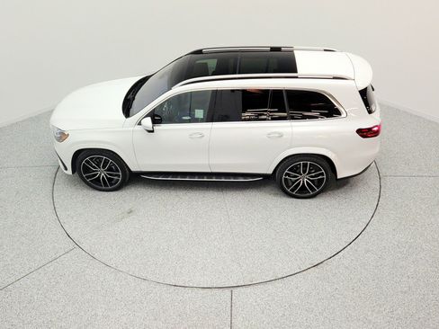 New 2026 Mercedes-Benz GLS 580 4MATIC image 23