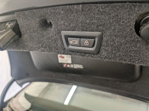 Used 2013 BMW 528i xDrive Sedan image 23