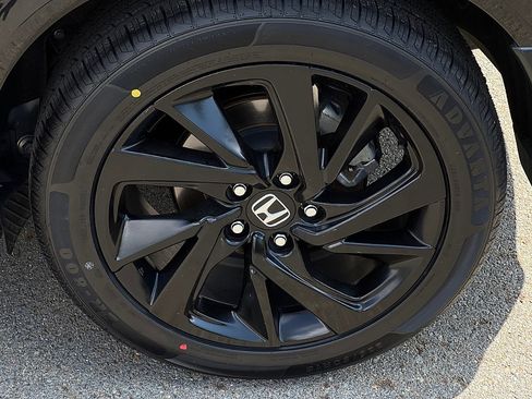 Used 2022 Honda HR-V Sport image 5