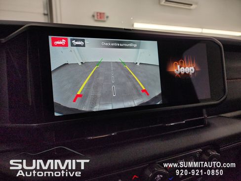 New 2026 Jeep Wrangler Unlimited Rubicon w/ Safety Group image 15