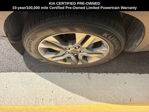 Used 2023 Kia Seltos S AWD/4WD image 14