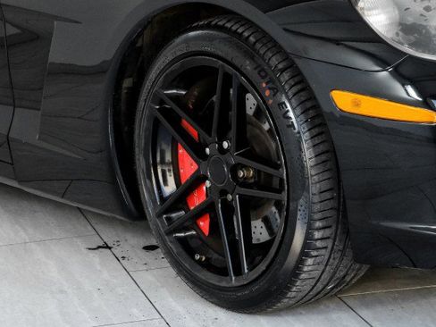 Used 2007 Chevrolet Corvette Convertible RWD image 48