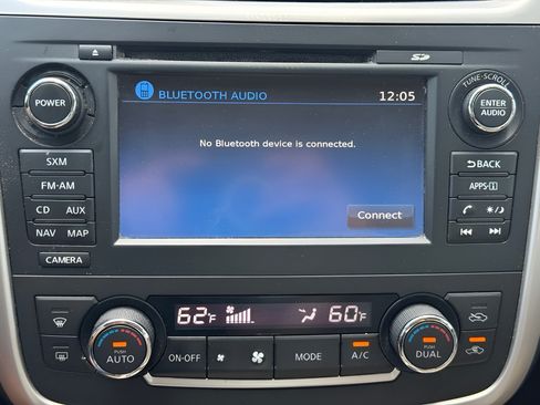 Used 2016 Nissan Altima 2.5 SL w/ 2.5 Technology w/LED Package FWD image 26