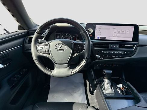 Used 2024 Lexus ES 350 Luxury w/ Technology Package image 21