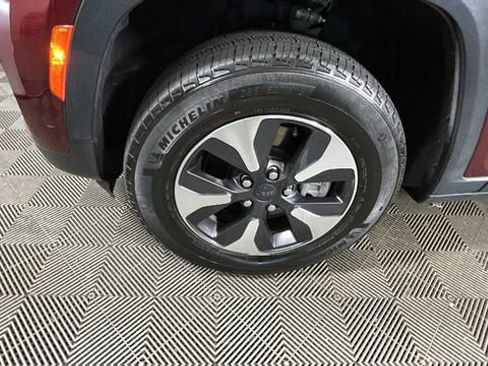 Used 2023 Jeep Grand Cherokee 4WD 4xe image 10