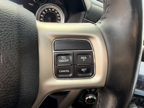 Used 2018 RAM 2500 Laramie w/ Sport Appearance Group AWD/4WD image 16