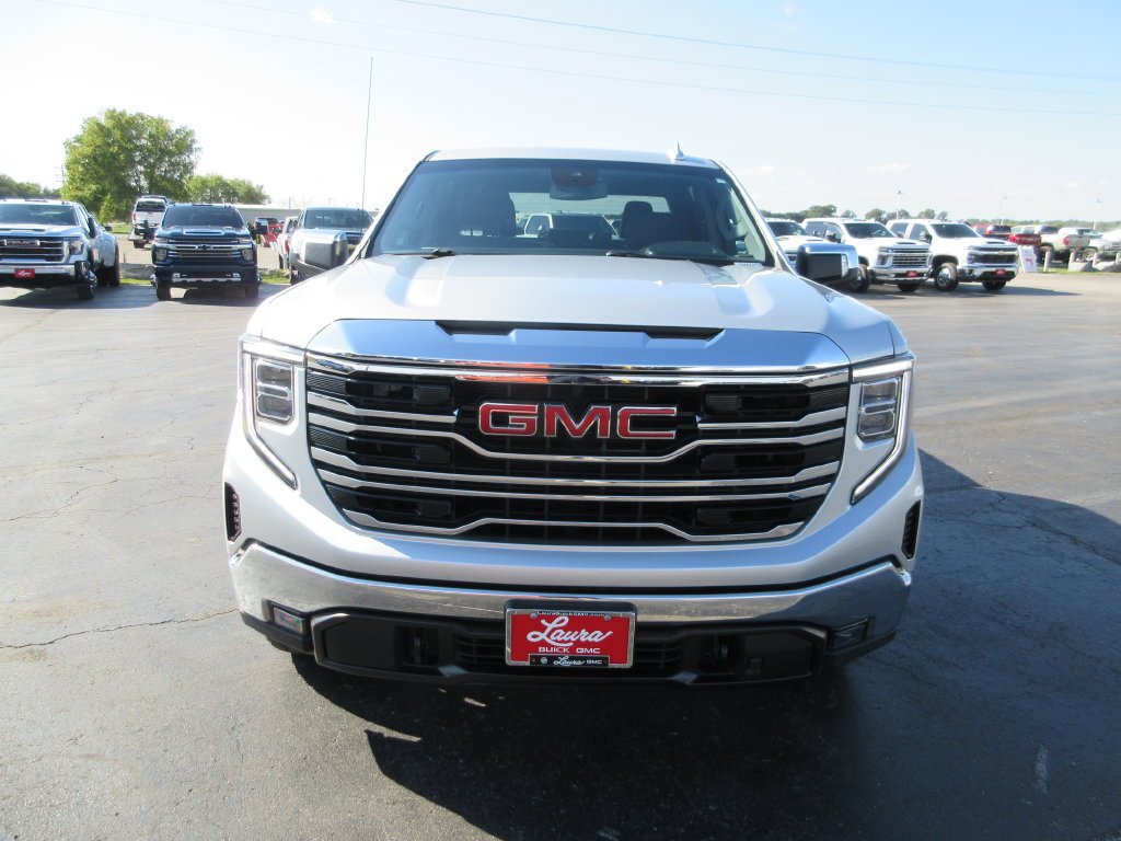 Certified 2022 GMC Sierra 1500 SLT AWD/4WD image 13