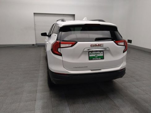 Used 2022 GMC Terrain SLE w/ Driver Convenience Package FWD image 6