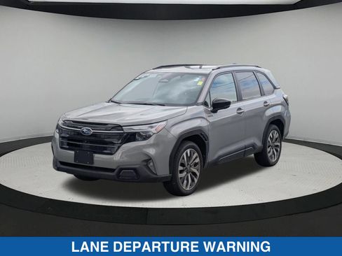 Certified 2025 Subaru Forester Touring AWD/4WD image 8