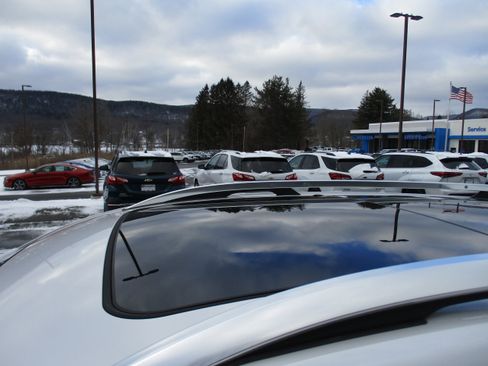 Used 2019 Chevrolet Equinox Premier image 11