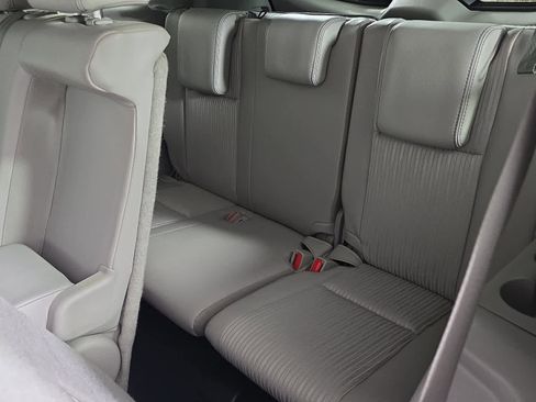 Used 2018 Toyota Highlander Plus image 24