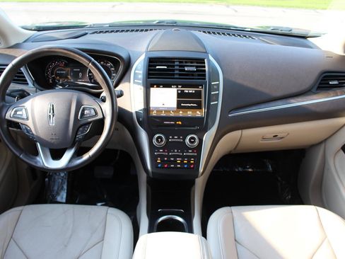Used 2017 Lincoln MKC Reserve AWD/4WD image 29