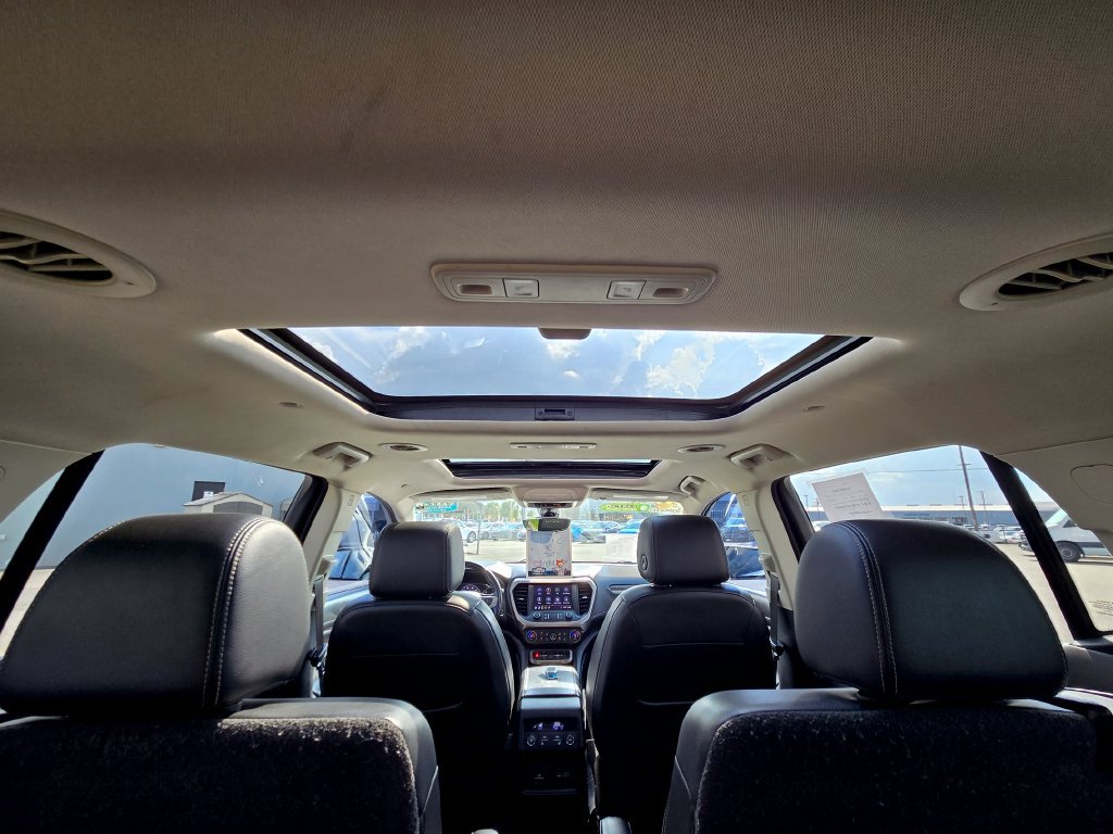 Used 2020 GMC Acadia Denali w/ Technology Package FWD image 52