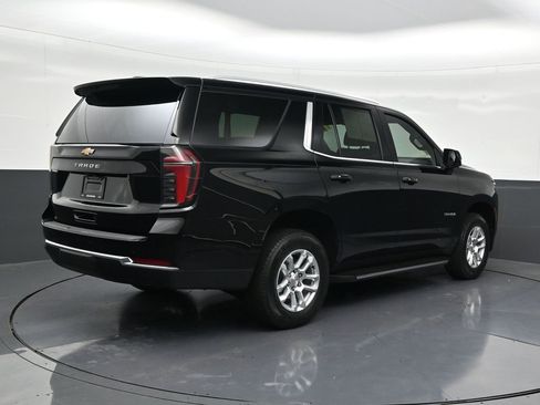 Used 2026 Chevrolet Tahoe LS image 5