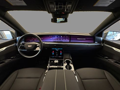 New 2026 Cadillac Escalade ESV 4WD image 21