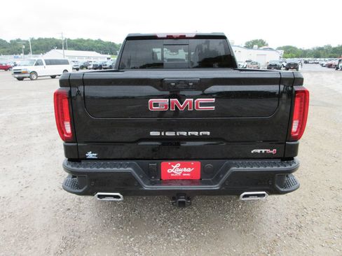 New 2026 GMC Sierra 1500 AT4 w/ AT4 Premium Package AWD/4WD image 7