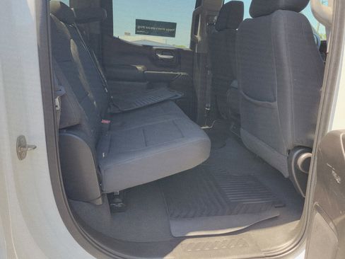 Used 2022 Chevrolet Silverado 1500 Custom image 33