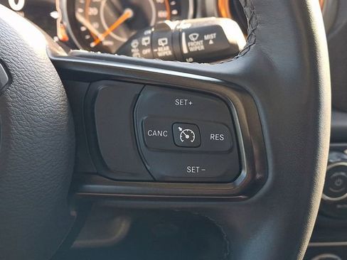 Used 2018 Jeep Wrangler Unlimited Sport S image 21