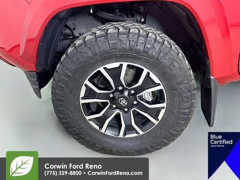 Used 2023 Toyota Tacoma TRD Sport image 32