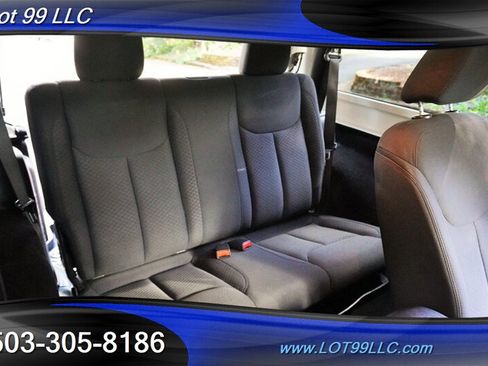 Used 2017 Jeep Wrangler Sport AWD/4WD image 22
